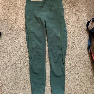 Lululemon Green High Times Mesh/Scallop Legging